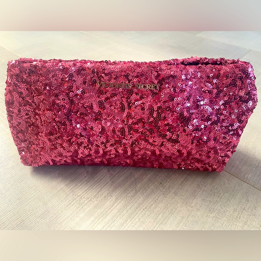 Pretty in pink Victoria Secret clutch
